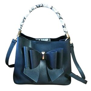 Crossi Elegant Black Bow Handbag